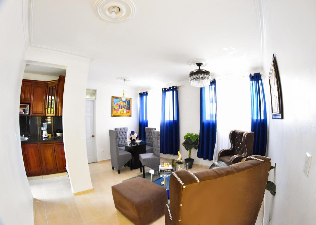 Apartamento En La Carreras Proximo Al Monumento Santiago De Los Caballeros Eksteriør billede