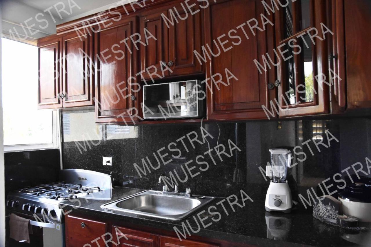 Apartamento En La Carreras Proximo Al Monumento Santiago De Los Caballeros Eksteriør billede